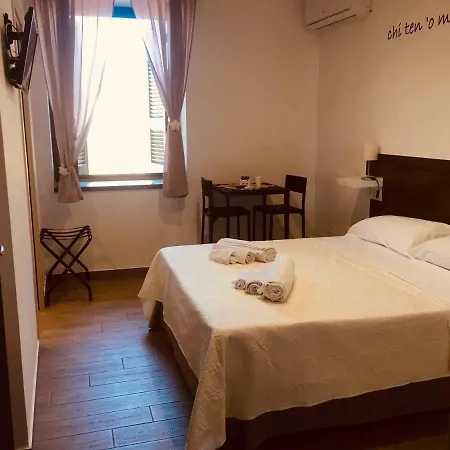 Alleria 住宿加早餐酒店 4*